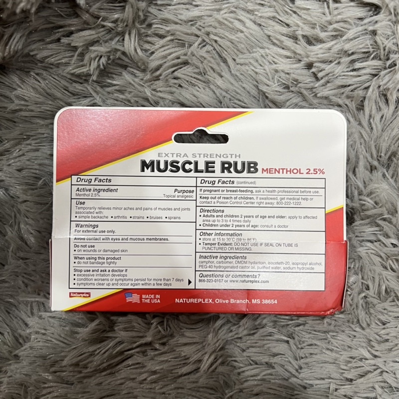 Kem xoa bóp giảm đau Extra Strength Muscle Rub Menthol 2,5%