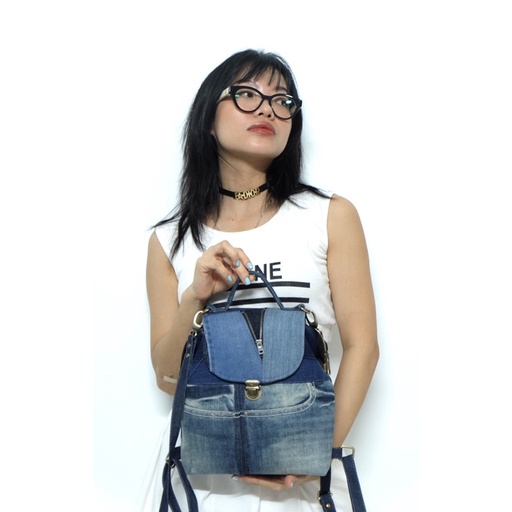 Balo jean tái chế từ quần jeans