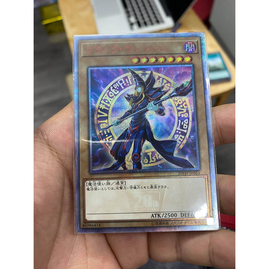 Lá bài thẻ bài Dark Magician - 20th Secret Rare - Tặng bọc bài nhựa bảo quản