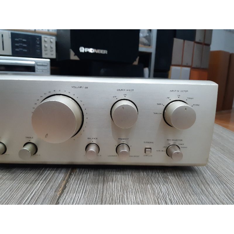 Amply Sansui AU-507XR đẹp xuất sắc