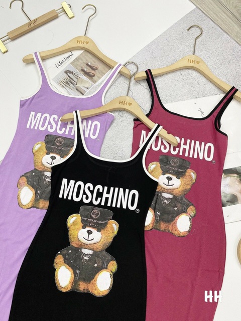 Váy sát nách in hình gấu Moschino siêu tôn dáng