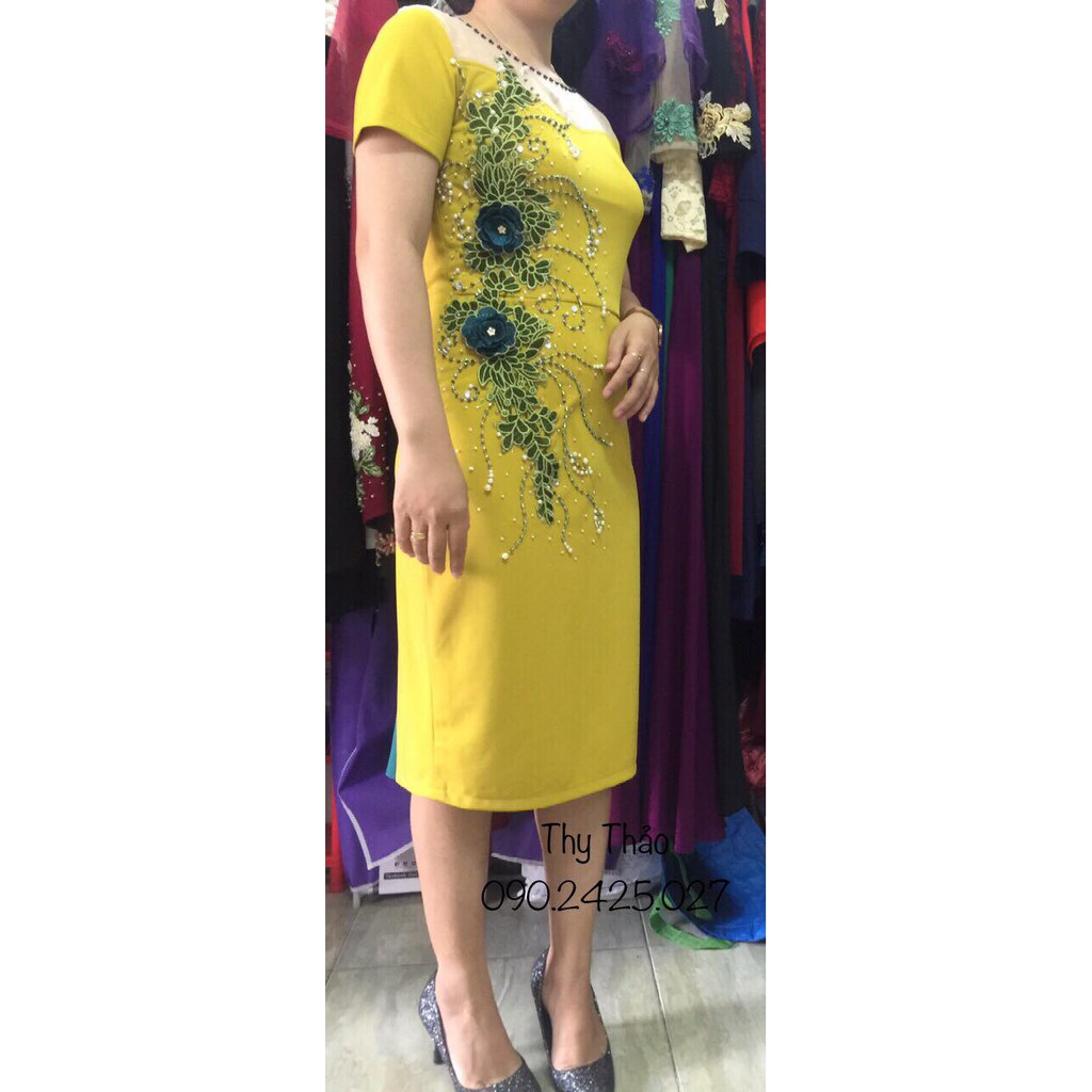 Đầm trung niên phối hoa sang trọng