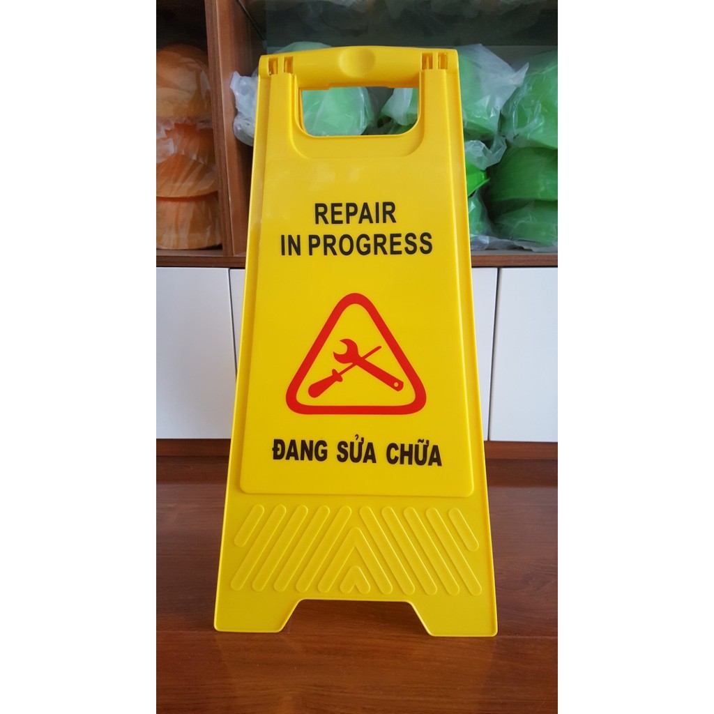 Biển báo chữ A Đang sửa chữa