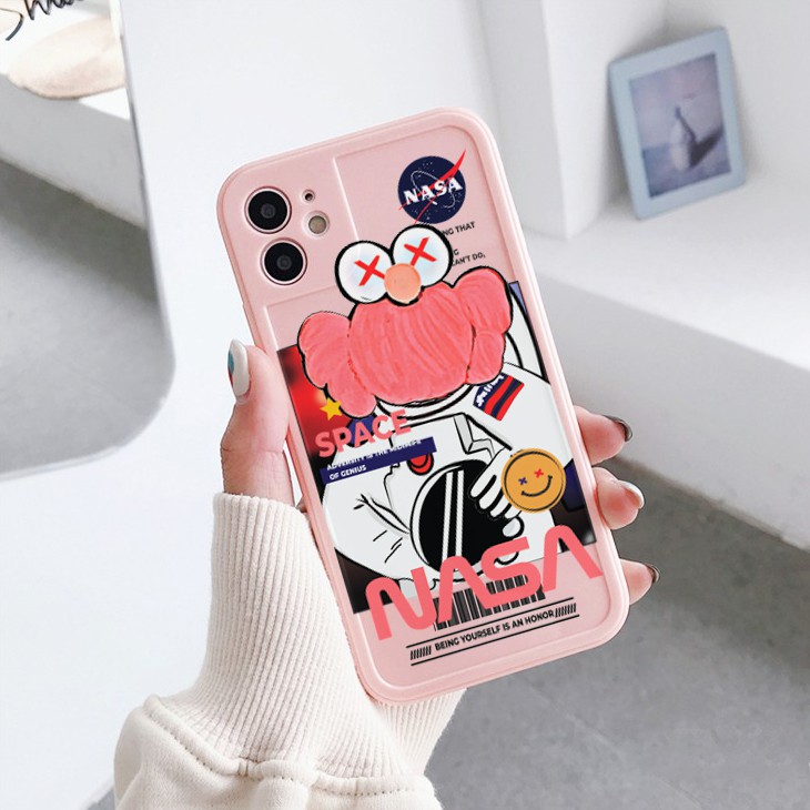 Ốp lưng iphone viền nổi bóng kaws nasa 6/6plus/6s/6splus/7/7plus/8/8plus/x/xr/xs/11/12/pro/max/promax - Awifi Y3-5 | BigBuy360 - bigbuy360.vn