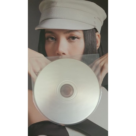 Album Blackpink tiếng Nhật phiên bản Lisa, limited photobook