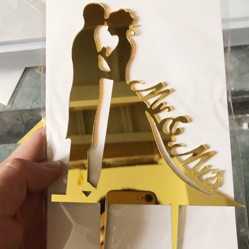Topper cắm trang trí bánh kem hình chữ Mr/Mrs