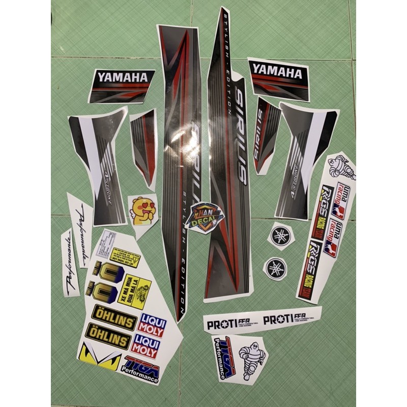 Tem sirius 110 đỏ đen xám 2018