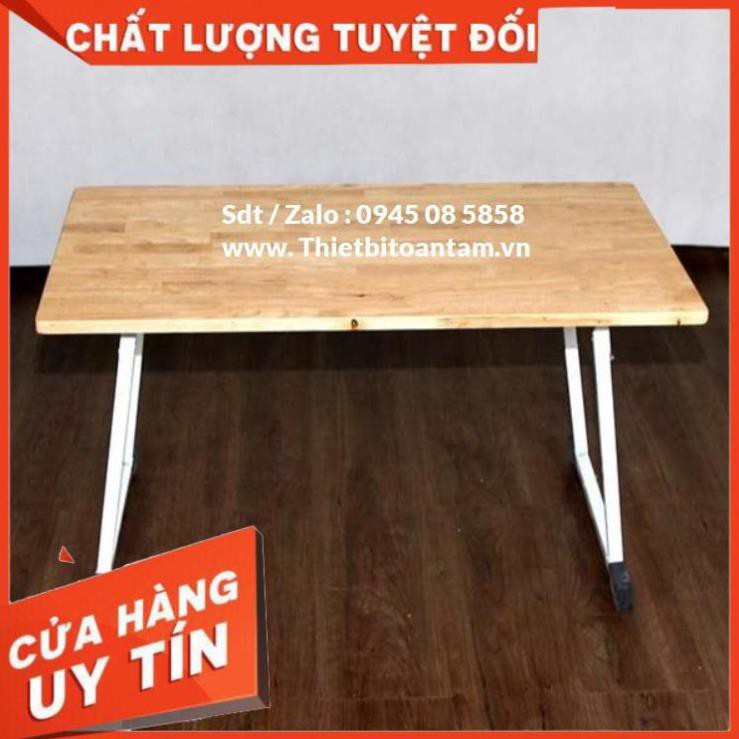 hàng chất lượng -  Bàn gỗ  cho bé mầm non chất lượng tốt nhất thị trường