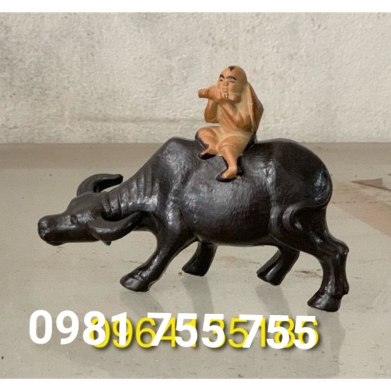 Chú bé chăn trâu thổi sáo gốm sứ Bát Tràng