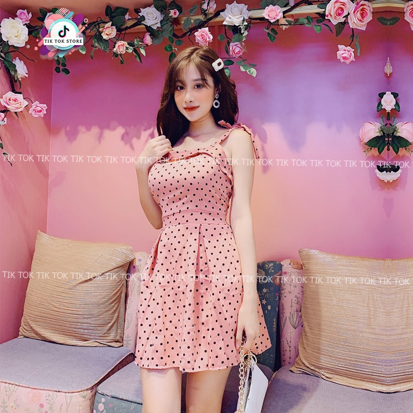 Váy chấm bi, váy 2 dây hoạ tiết chấm bi TIK TOK STORE | BigBuy360 - bigbuy360.vn