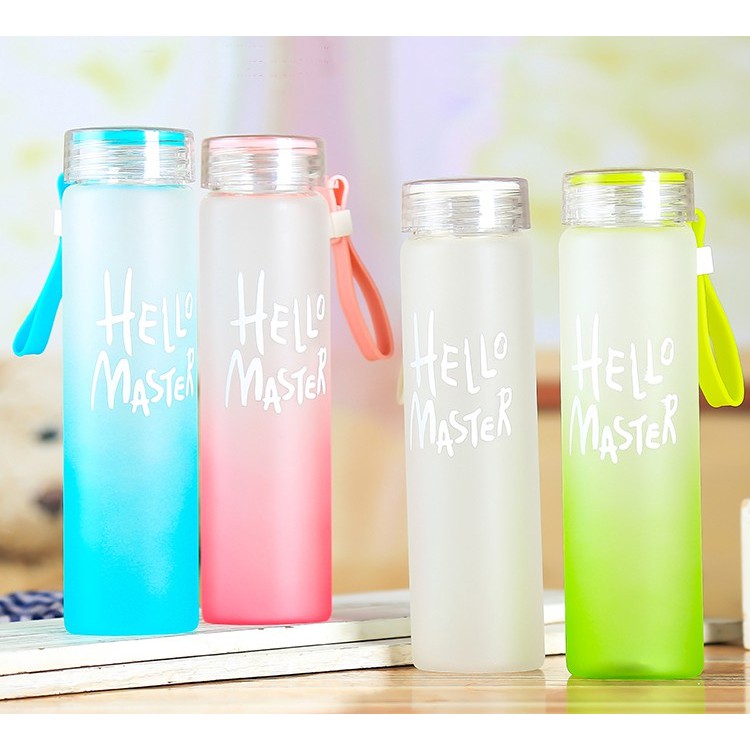 Bình thủy tinh đựng nước hello master 480ml (GIAO MÀU NGẪU NHIÊN)