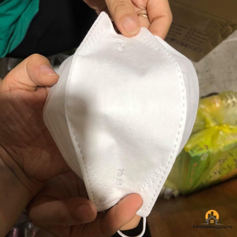 Khẩu trang y tế 4 Lớp Kháng Khuẩn KF94 Mẫu Hàn Quốc - 10 cái