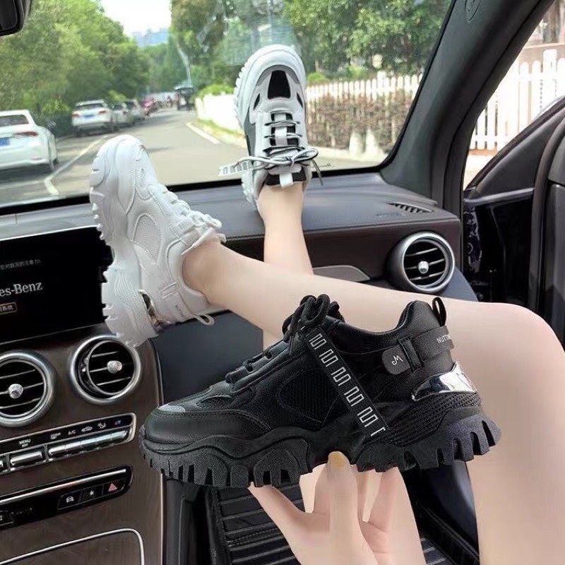 Giày Sneaker Thể Thao Nữ, Giày Học Sinhnhẹ, êm, cân bằng và thoáng khí  Kiểu dáng hottrend của năm nay.