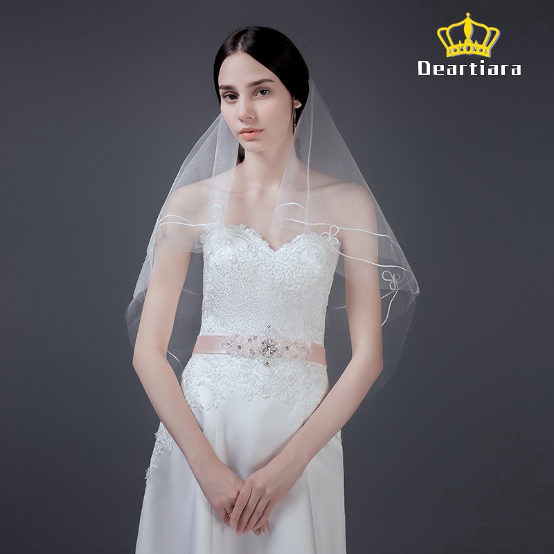 Khăn voan trắng cài tóc cô dâu trang điểm đám cưới