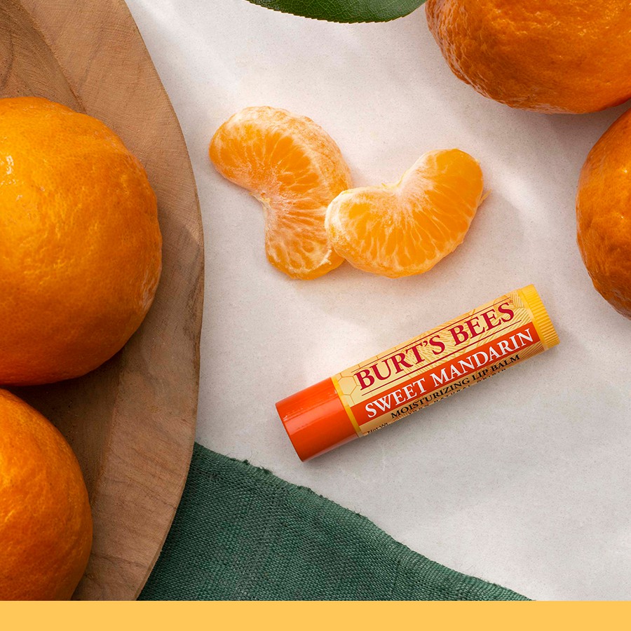 Burt's Bees - Son Dưỡng Không Màu Freshly Picked Moisturizing Lip Balm 4,2g