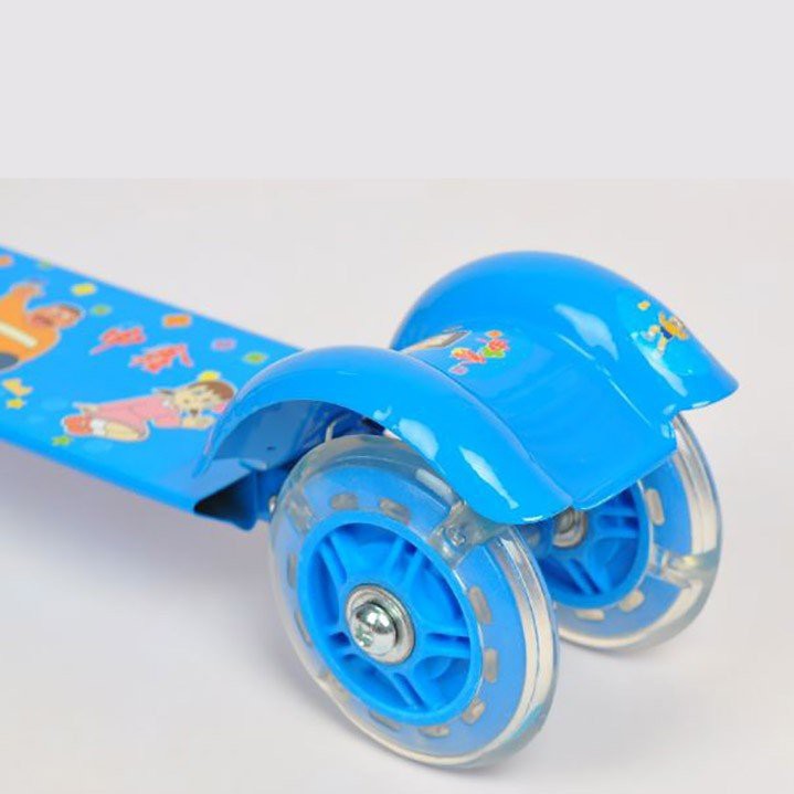 Xe trược Scooter 3 bánh phát sáng. Xe Trượt Scooter giá rẻ, tải trọng 80kg. Xe Dành Cho Bé Yêu