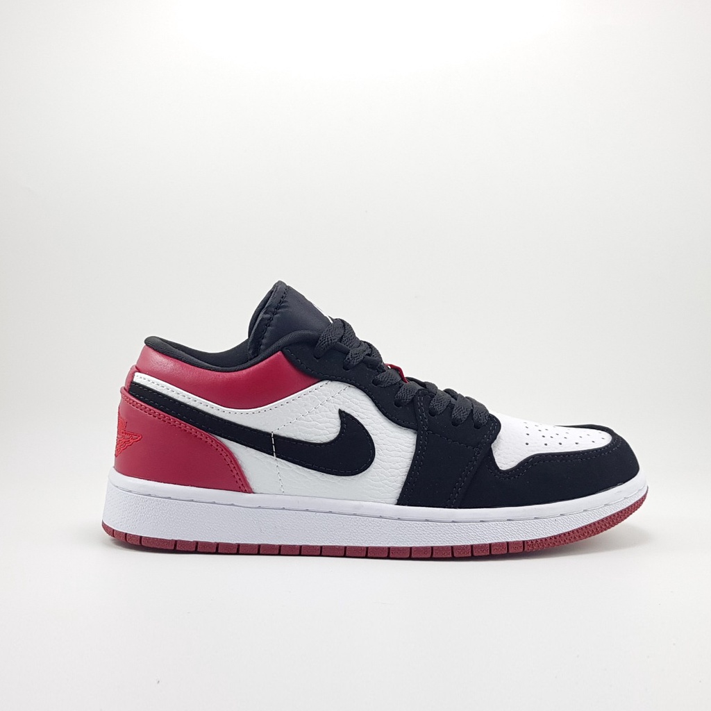 Giày Sneaker thấp cổ Jordan 1 Low Retro Black/Red