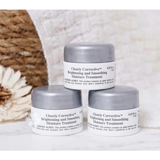 Kem dưỡng Sáng da Clearly Corrective Brightening and Smoothing | BigBuy360 - bigbuy360.vn