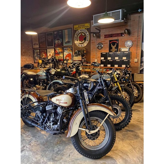 BỘ 25 TẤM DECAL POSTER XE CỔ DÁN TƯỜNG TRANG TRÍ CỬA HÀNG/CAFE CỔ ĐIỂN VINTAGE