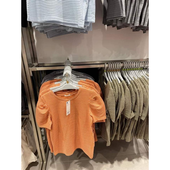 Áo thun tay phông trẻ trung Gu tag Nhật