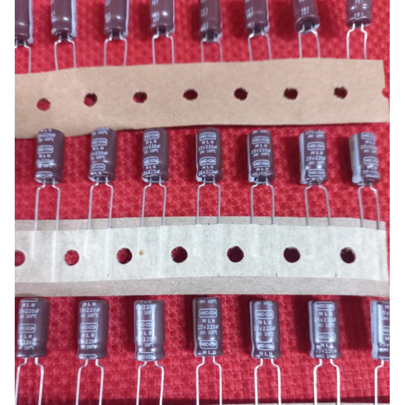Tụ hóa 220uF 25V