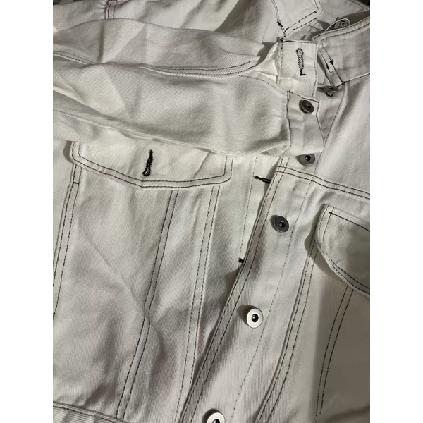 ÁO KHOÁC BÒ JEAN TRẮNG DÀI TAY