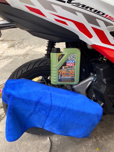 Combo Nhớt Máy Liqui Moly Gen 5W30 1L Và Láp MOTUL gear 80W90 120ml