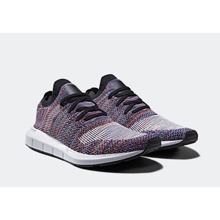Giày thể thao Adidas