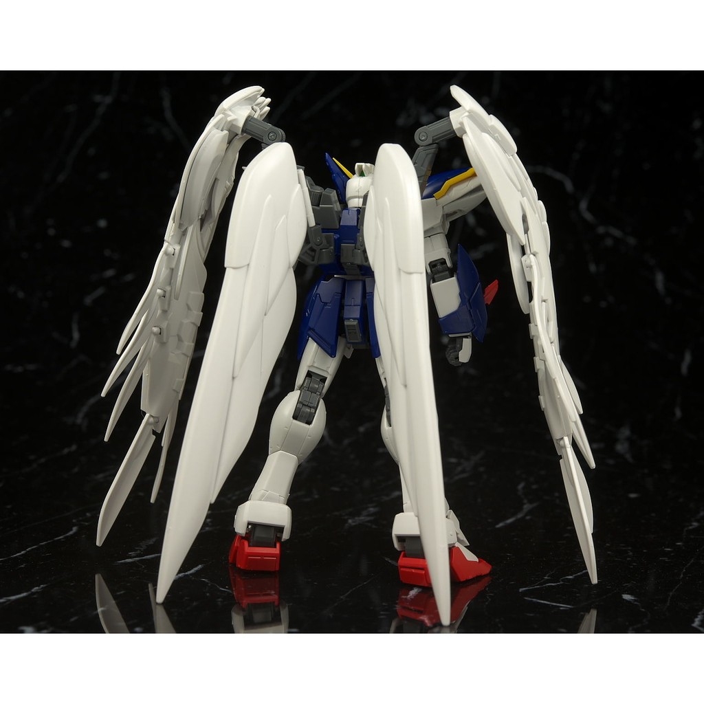 Mô hình Gundam Bandai RG 17 Wing Gundam Zero Custom EW 1/144 Gundam W EW [GDB] [BRG]