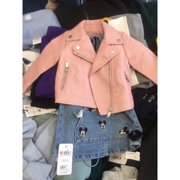Áo khoác da hồng Primark dư xịn cho bé