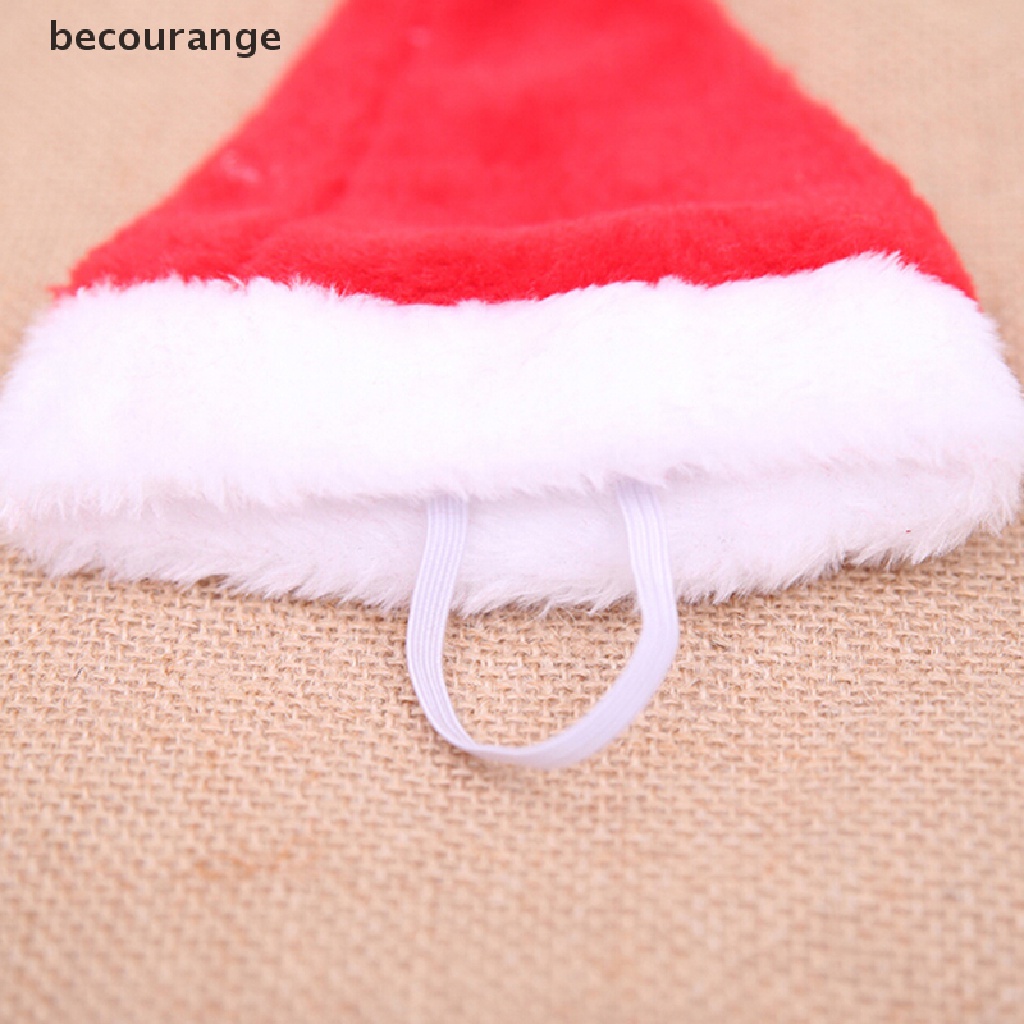 Mũ ông già Noel cho thú cưng