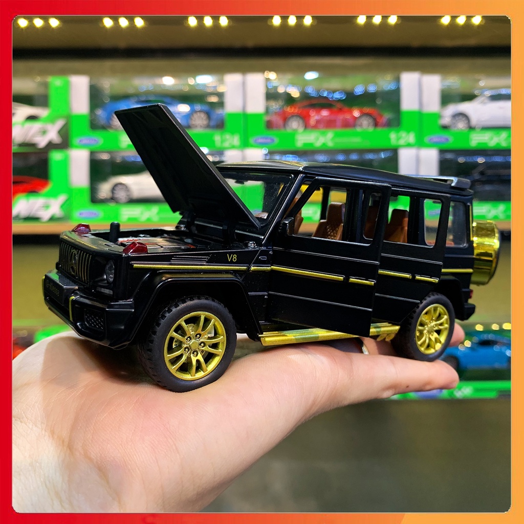 Mô hình xe Mercedes-Benz AMG G63 tỉ lệ 1:32 hãng CHEZHI khung kim loại, 3 màu Đen, Đỏ, Trắng