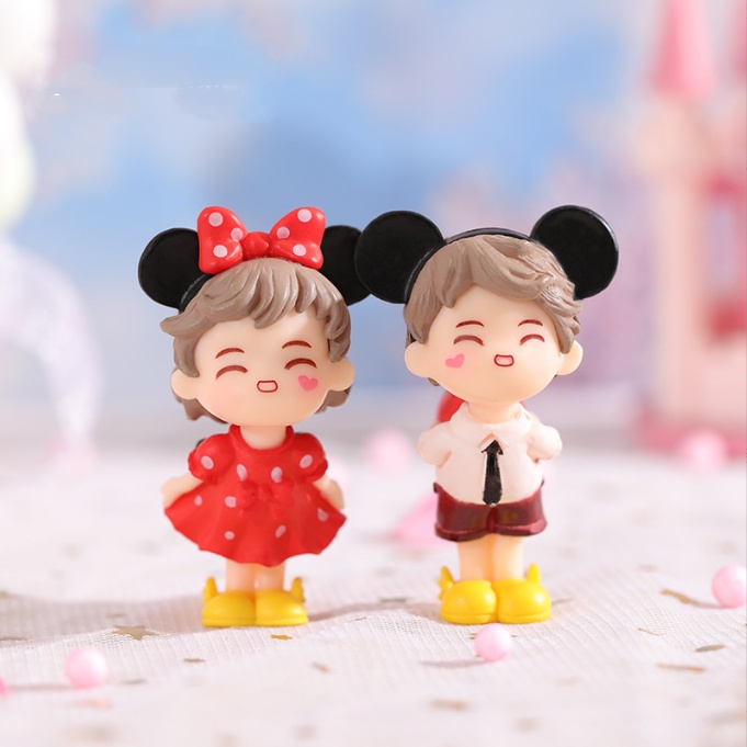 Mô hình đôi bạn bé hôn nhau rất dễ thương cho các bạn trang trí bánh cưới, móc khóa, tiểu cảnh, terrarium, DIY