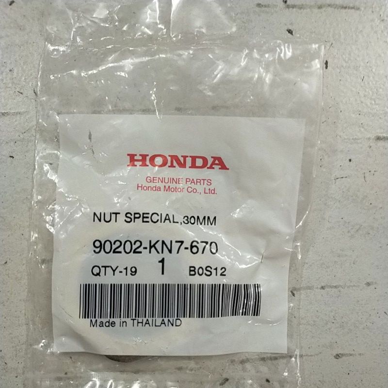 Tán pully nồi sau Honda Tay ga