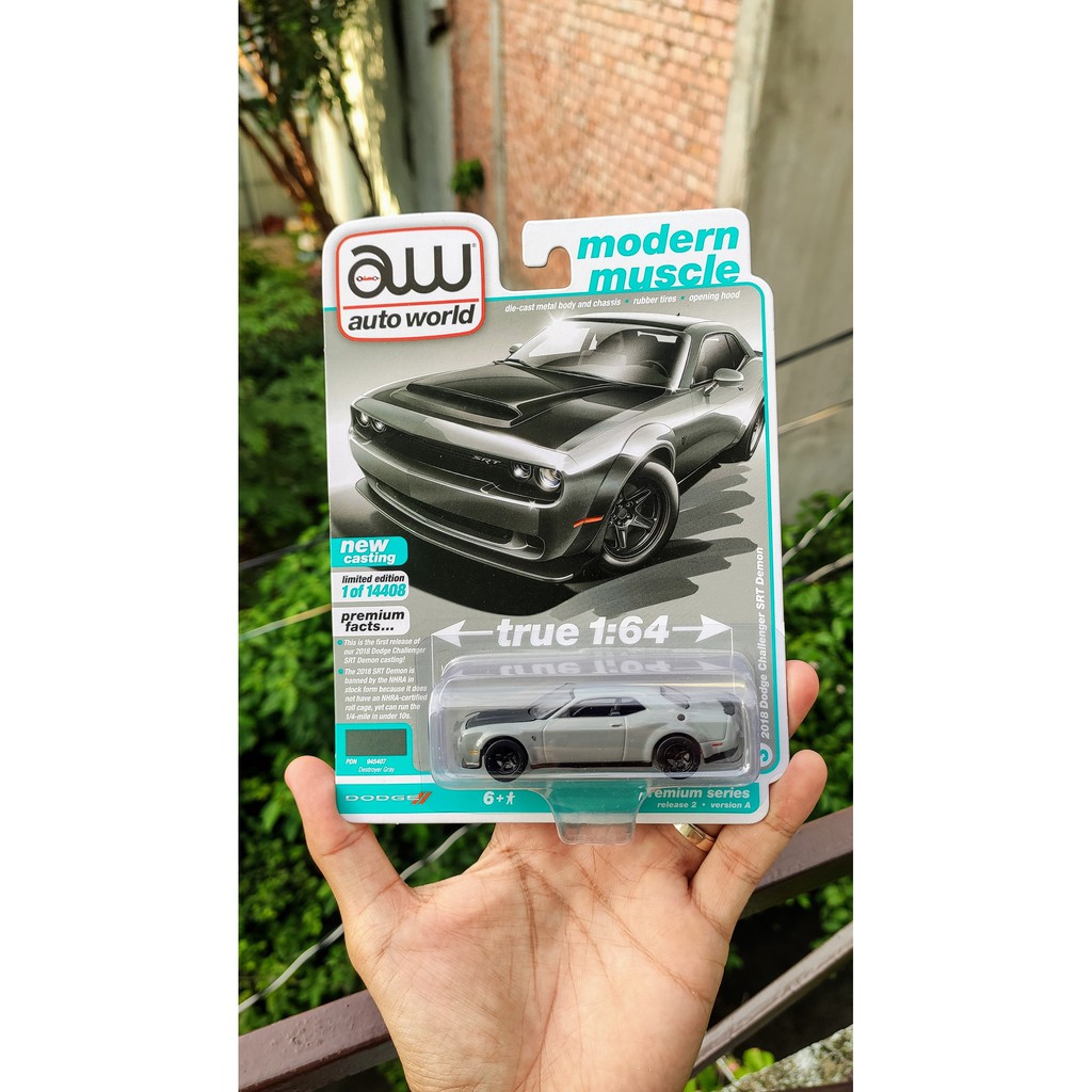 Mô hình tĩnh Auto World Dodge Challenger Demon tỷ lệ 1:64