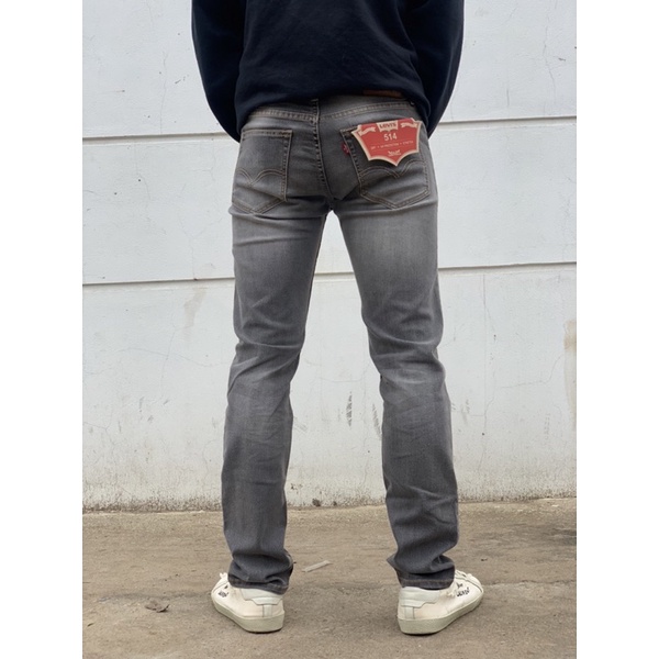 Quần bò Levis co giãn