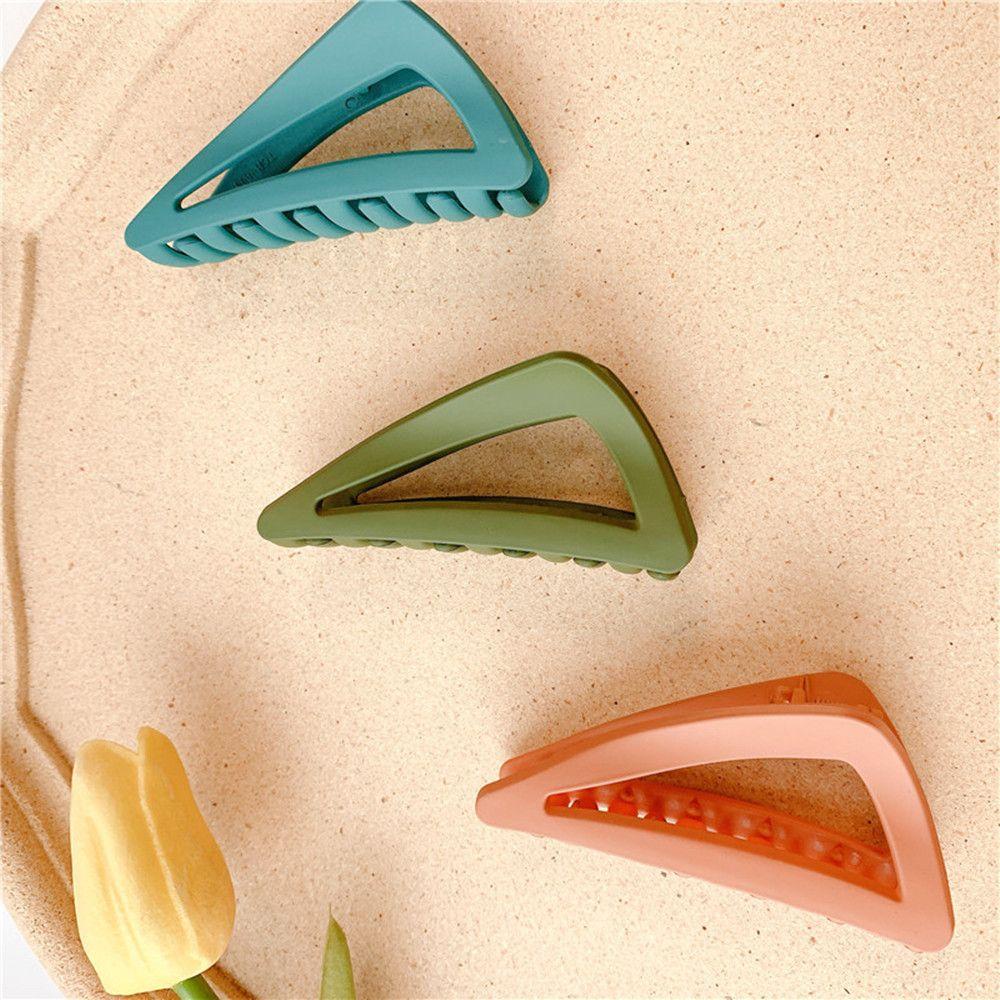 JUNE Kẹp Tóc Nữ Hình Tam Giác Bằng Nhựa Mờ / Matte