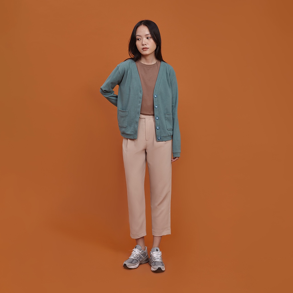 Andabove - Áo khoác Cardigan nữ cổ V có túi - V-neck Cardigan - Màu Xanh/Xám/Nâu/Babyblue | BigBuy360 - bigbuy360.vn