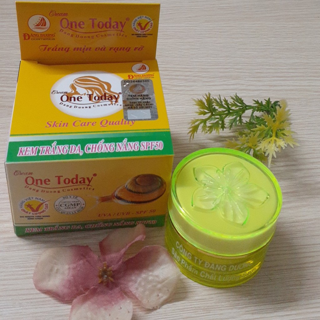 Onetoday: Kem trắng da, chống nắng SPF50 one today 9g