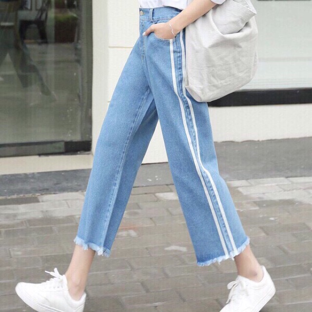 Quần baggy jean 2 sọc tua | BigBuy360 - bigbuy360.vn