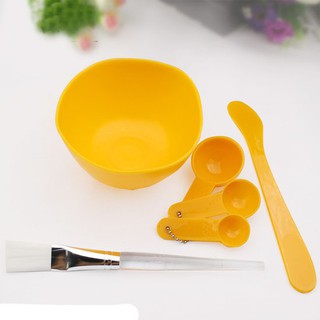 BÁT TRỘN ĐẮP MẶT NẠ CHĂM SÓC DA MẶT