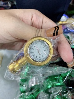Đồng hồ bắt ốc kiếng (tặng kèm ốc)