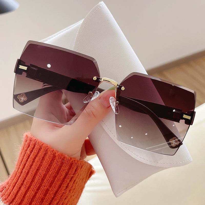 Kính Mát Thời Trang 2022 Nhiều Màu Sắc Dành Cho Nam Và Nữ