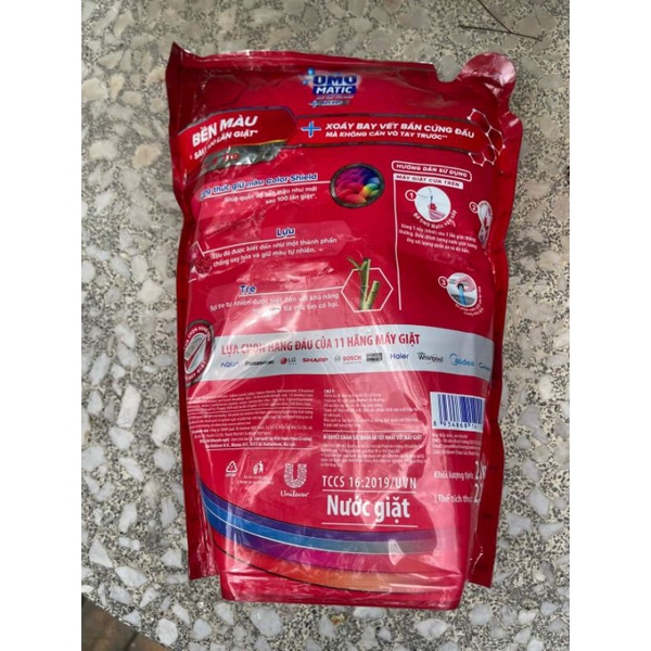 Nước giặt omo matic 2kg3..