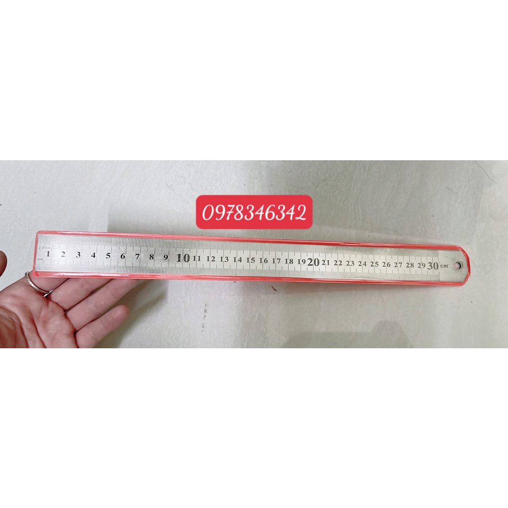 Thước kẻ sắt 30cm siêu bền bỉ