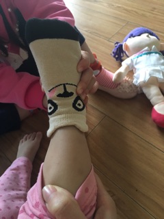 Tất CHỐNG TRƯỢT cho bé