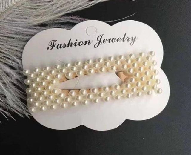 Kẹp tóc đẹp màu trắng