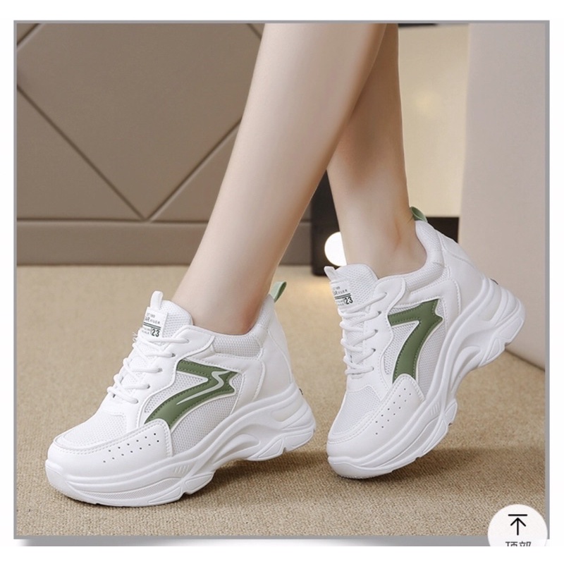 Giầy thể thao nâng đế bằng 8 p phối lưới siêu hịn hót!!!lưu ý phom nhỏ quý khách đặt tăng lên 1 sai nha
