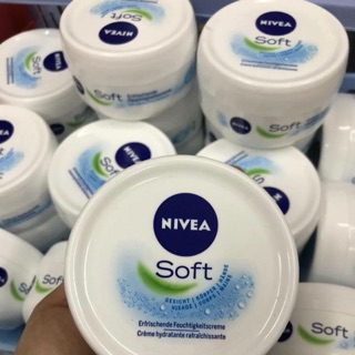 Kem  bôi nẻ Nivea