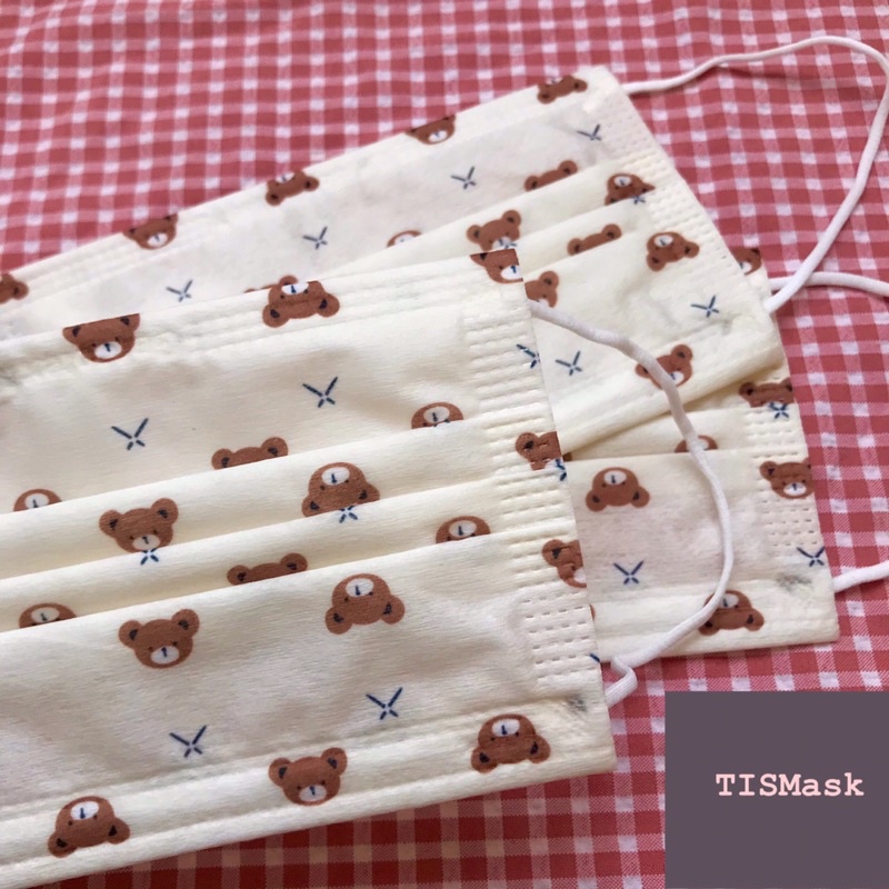 Khẩu trang gấu nâu cute